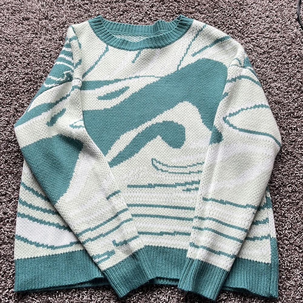 Swirl Crewneck